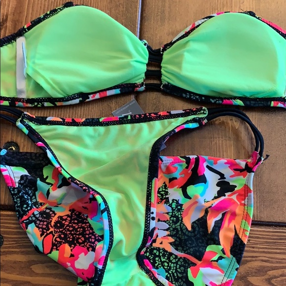 - Neon two-piece bikini size small new tags - Picture 7 of 8